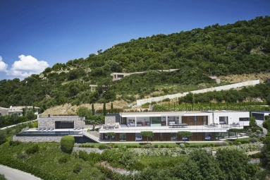 7 Bedroom(s) - 7 Bathroom(s) - 2,503m² land for sale in Var, Provence-Alpes-Côte-d\'Azur, France - FrenchPropertyPortal.com St. Tropez, Grimaud Area for sale for 7,490,000€ in Var, Provence-Alpes-Côte-d\'Azur