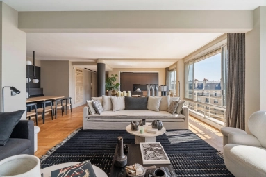 2 Bedroom(s) - 2 Bathroom(s) - 0 m² land for sale in Paris, Ile-de-France, France - FrenchPropertyPortal.com Golden Triangle - Trocadéro (8th - 16th) for sale for 1,900,000€ in Paris, Ile-de-France