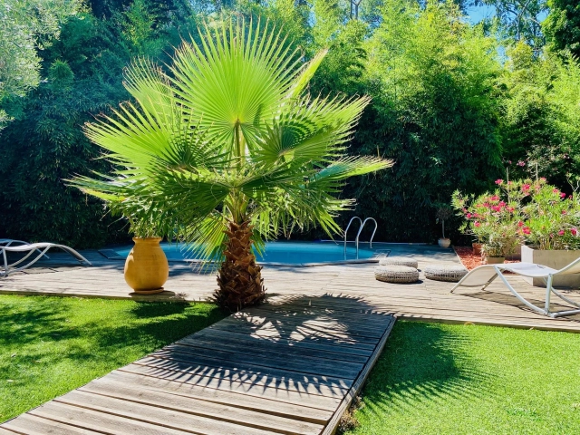 4 Bedroom(s) - 3 Bathroom(s) - 500m² land for sale in Var, Provence-Alpes-Côte-d\'Azur, France - FrenchPropertyPortal.com Provence Coast (Cassis to Cavalaire) for sale for 1,298,000€ in Var, Provence-Alpes-Côte-d\'Azur