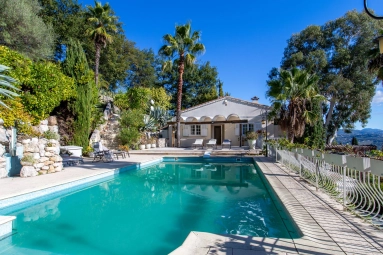 Vence, St. Paul Area for sale for 2,500,000&euro; in Alpes-Maritimes, Provence-Alpes-Côte-d'Azur