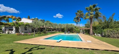 St Raphaël, Ste Maxime Area for sale for 1,650,000&euro; in Var, Provence-Alpes-Côte-d\'Azur