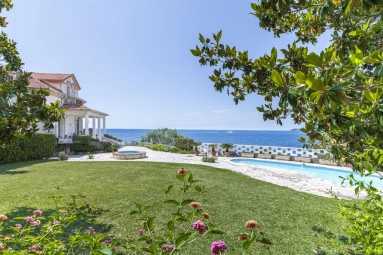 Villefranche, Cap Ferrat Area for sale for 12,700,000&euro; in Alpes-Maritimes, Provence-Alpes-Côte-d'Azur