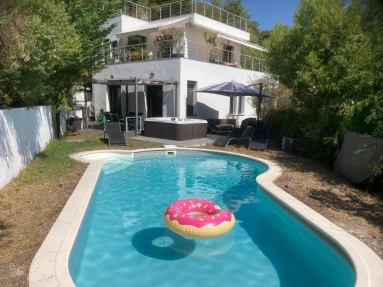 Villefranche, Cap Ferrat Area for sale for 1,490,000&euro; in Alpes-Maritimes, Provence-Alpes-Côte-d'Azur