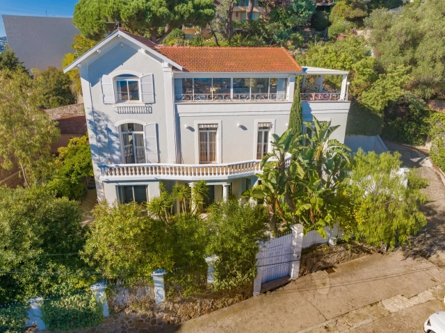 4 Bedroom(s) - 4 Bathroom(s) - 970m² land for sale in Alpes-Maritimes, Provence-Alpes-Côte-d'Azur, France - FrenchPropertyPortal.com Cannes Area for sale for 3,200,000€ in Alpes-Maritimes, Provence-Alpes-Côte-d'Azur
