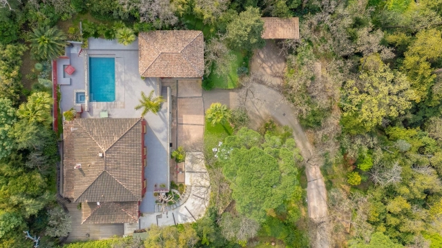 Provence Coast (Cassis to Cavalaire) for sale for 3,500,000&euro; in Var, Provence-Alpes-Côte-d\'Azur