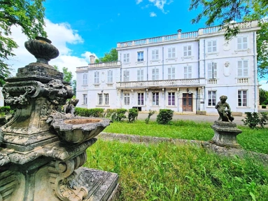 Avignon and North Provence for sale for 1,435,000&euro; in Drôme, Rhône-Alpes
