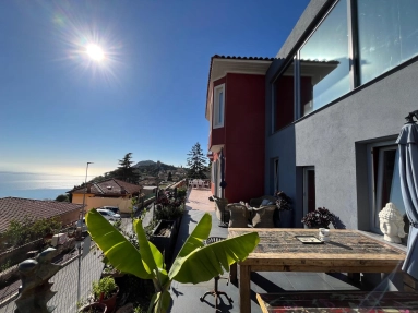 4 Bedroom(s) - 2 Bathroom(s) - 335m² land for sale in Alpes-Maritimes, Provence-Alpes-Côte-d'Azur, France - FrenchPropertyPortal.com Villefranche, Cap Ferrat Area for sale for 1,390,000€ in Alpes-Maritimes, Provence-Alpes-Côte-d'Azur