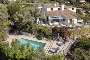 6 Bedroom(s) - 7 Bathroom(s) - 2,180m² land for sale in Alpes-Maritimes, Provence-Alpes-Côte-d'Azur, France - FrenchPropertyPortal.com Cannes Area for sale for 2,470,000€ in Alpes-Maritimes, Provence-Alpes-Côte-d'Azur
