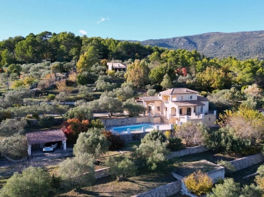 Var Countryside (Fayence, Lorgues, Cotignac) for sale for 789,000&euro; in Var, Provence-Alpes-Côte-d\'Azur