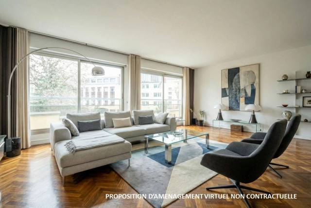 4 Bedroom(s) - 4 Bathroom(s) - 0 m² land for sale in Paris, Ile-de-France, France - FrenchPropertyPortal.com Golden Triangle - Trocadéro (8th - 16th) for sale for 2,650,000€ in Paris, Ile-de-France