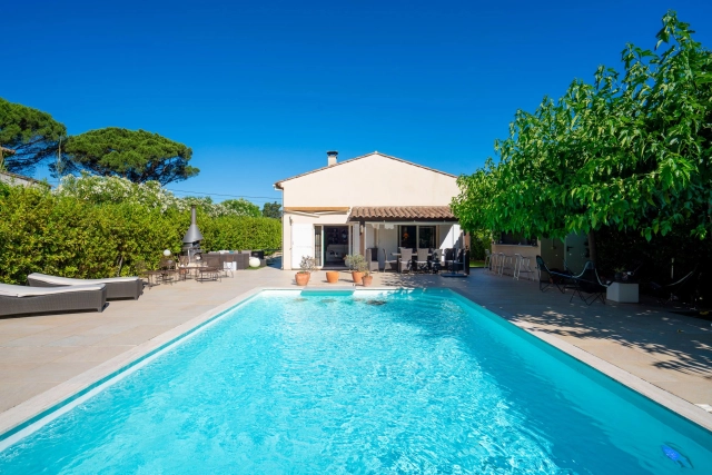 St. Tropez, Grimaud Area for sale for 2,940,000&euro; in Var, Provence-Alpes-Côte-d\'Azur