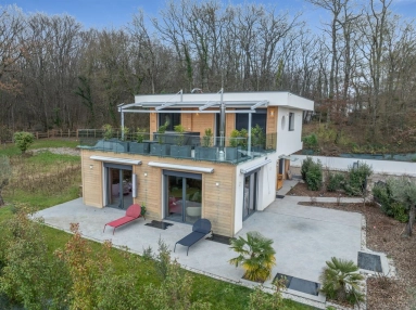 5 Bedroom(s) - 4 Bathroom(s) - 1,744m² land for sale in Haute-Savoie, Rhône-Alpes, France - FrenchPropertyPortal.com EVIAN / LAKE GENEVA for sale for 1,470,000€ in Haute-Savoie, Rhône-Alpes