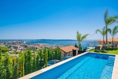 5 Bedroom(s) - 5 Bathroom(s) - 1,377m² land for sale in Alpes-Maritimes, Provence-Alpes-Côte-d'Azur, France - FrenchPropertyPortal.com Antibes Area for sale for 3,300,000€ in Alpes-Maritimes, Provence-Alpes-Côte-d'Azur