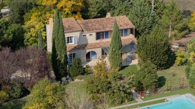 Aix en Provence Area for sale for 1,490,000&euro; in Bouches-du-Rhône, Provence-Alpes-Côte-d'Azur