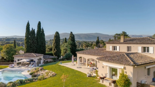 Mougins, Valbonne, Grasse Area for sale for 2,150,000&euro; in Alpes-Maritimes, Provence-Alpes-Côte-d'Azur