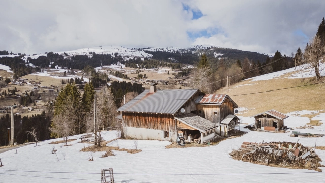 PORTES DU SOLEIL for sale for 1,280,000&euro; in Haute-Savoie, Rhône-Alpes