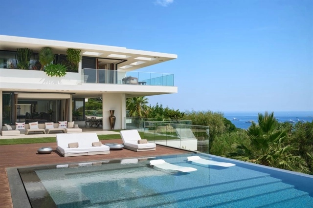 Cannes Area for sale for 42,000,000&euro; in Alpes-Maritimes, Provence-Alpes-Côte-d'Azur