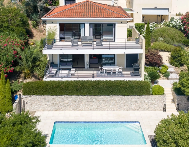 4 Bedroom(s) - 4 Bathroom(s) - 1,152m² land for sale in Alpes-Maritimes, Provence-Alpes-Côte-d'Azur, France - FrenchPropertyPortal.com Cannes Area for sale for 1,850,000€ in Alpes-Maritimes, Provence-Alpes-Côte-d'Azur
