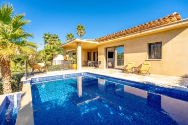 3 Bedroom(s) - 2 Bathroom(s) - 546m² land for sale in Var, Provence-Alpes-Côte-d\'Azur, France - FrenchPropertyPortal.com St Raphaël, Ste Maxime Area for sale for 1,450,000€ in Var, Provence-Alpes-Côte-d\'Azur