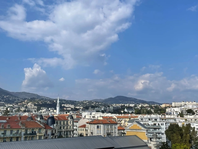 2 Bedroom(s) - 1 Bathroom(s) - 0 m² land for sale in Alpes-Maritimes, Provence-Alpes-Côte-d'Azur, France - FrenchPropertyPortal.com Nice Area for sale for 1,290,000€ in Alpes-Maritimes, Provence-Alpes-Côte-d'Azur