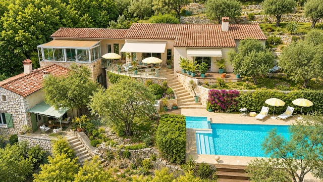3 Bedroom(s) - 2 Bathroom(s) - 3,627m² land for sale in Alpes-Maritimes, Provence-Alpes-Côte-d'Azur, France - FrenchPropertyPortal.com Vence, St. Paul Area for sale for 1,195,000€ in Alpes-Maritimes, Provence-Alpes-Côte-d'Azur