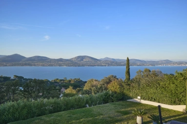 6 Bedroom(s) - 5 Bathroom(s) - 1,318m² land for sale in Var, Provence-Alpes-Côte-d\'Azur, France - FrenchPropertyPortal.com St. Tropez, Grimaud Area for sale for 5,990,000€ in Var, Provence-Alpes-Côte-d\'Azur