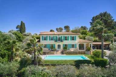 5 Bedroom(s) - 2 Bathroom(s) - 2,500m² land for sale in Alpes-Maritimes, Provence-Alpes-Côte-d'Azur, France - FrenchPropertyPortal.com Mougins, Valbonne, Grasse Area for sale for 2,490,000€ in Alpes-Maritimes, Provence-Alpes-Côte-d'Azur