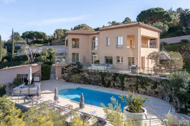 5 Bedroom(s) - 3 Bathroom(s) - 2,632m² land for sale in Alpes-Maritimes, Provence-Alpes-Côte-d'Azur, France - FrenchPropertyPortal.com Cannes Area for sale for 3,350,000€ in Alpes-Maritimes, Provence-Alpes-Côte-d'Azur