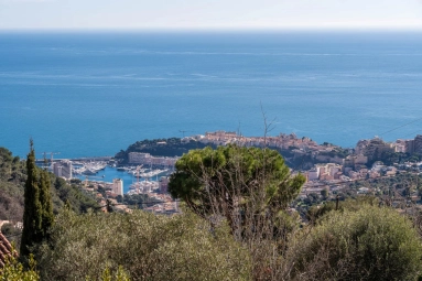 3 Bedroom(s) - 2 Bathroom(s) - 586m² land for sale in Alpes-Maritimes, Provence-Alpes-Côte-d'Azur, France - FrenchPropertyPortal.com Villefranche, Cap Ferrat Area for sale for 1,350,000€ in Alpes-Maritimes, Provence-Alpes-Côte-d'Azur