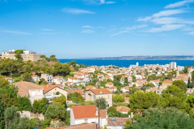 5 Bedroom(s) - 5 Bathroom(s) - 900m² land for sale in Bouches-du-Rhône, Provence-Alpes-Côte-d'Azur, France - FrenchPropertyPortal.com Marseille & Cote Bleu for sale for 2,800,000€ in Bouches-du-Rhône, Provence-Alpes-Côte-d'Azur