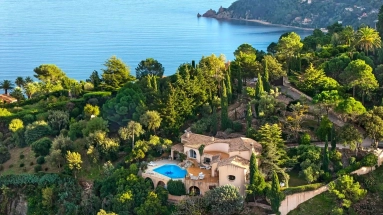 3 Bedroom(s) - 3 Bathroom(s) - 2,742m² land for sale in Alpes-Maritimes, Provence-Alpes-Côte-d'Azur, France - FrenchPropertyPortal.com Cannes Area for sale for 3,300,000€ in Alpes-Maritimes, Provence-Alpes-Côte-d'Azur