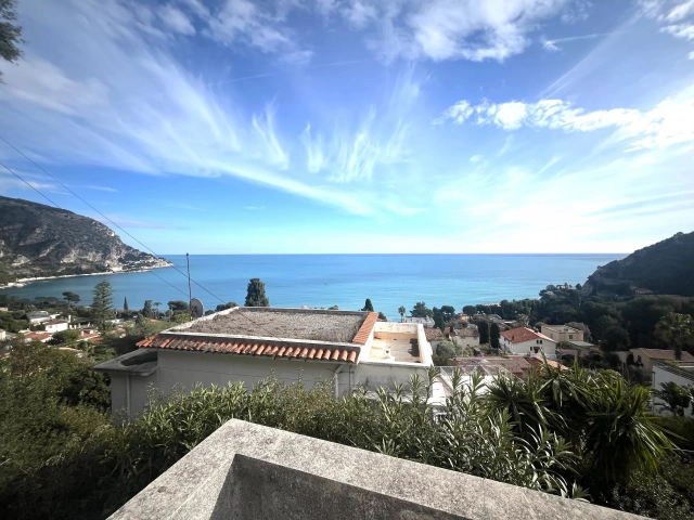 903m² land for sale in Alpes-Maritimes, Provence-Alpes-Côte-d'Azur, France - FrenchPropertyPortal.com Villefranche, Cap Ferrat Area for sale for 2,100,000€ in Alpes-Maritimes, Provence-Alpes-Côte-d'Azur