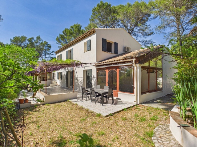 Var Countryside (Fayence, Lorgues, Cotignac) for sale for 880,000&euro; in Var, Provence-Alpes-Côte-d\'Azur