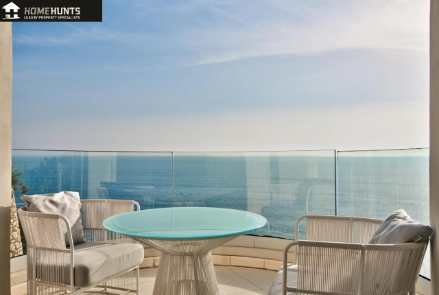 Nice Area for sale for 3,549,000&euro; in Alpes-Maritimes, Provence-Alpes-Côte-d'Azur