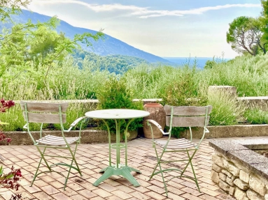 The Luberon / Vaucluse for sale for 1,500,000&euro; in Vaucluse, Provence-Alpes-Côte-d\'Azur