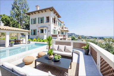 6 Bedroom(s) - 6 Bathroom(s) - 2,100m² land for sale in Var, Provence-Alpes-Côte-d\'Azur, France - FrenchPropertyPortal.com St Raphaël, Ste Maxime Area for sale for 6,900,000€ in Var, Provence-Alpes-Côte-d\'Azur