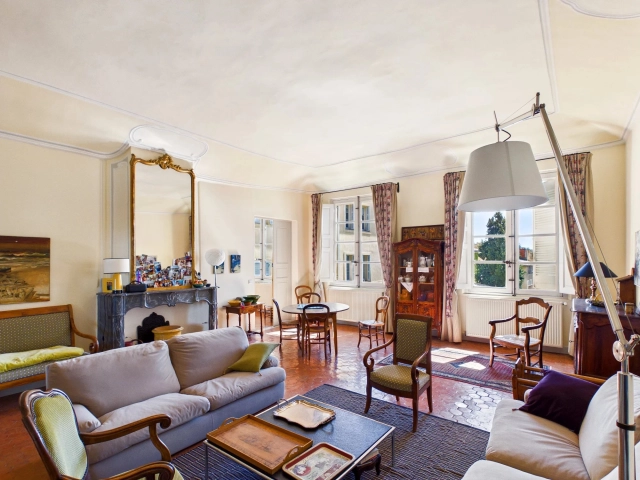 3 Bedroom(s) - 3 Bathroom(s) - 0 m² land for sale in Var, Provence-Alpes-Côte-d\'Azur, France - FrenchPropertyPortal.com Aix en Provence Area for sale for 1,315,000€ in Var, Provence-Alpes-Côte-d\'Azur
