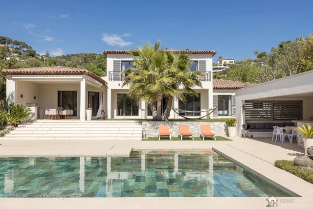 5 Bedroom(s) - 3 Bathroom(s) - 3,007m² land for sale in Alpes-Maritimes, Provence-Alpes-Côte-d'Azur, France - FrenchPropertyPortal.com Vence, St. Paul Area for sale for 2,790,000€ in Alpes-Maritimes, Provence-Alpes-Côte-d'Azur