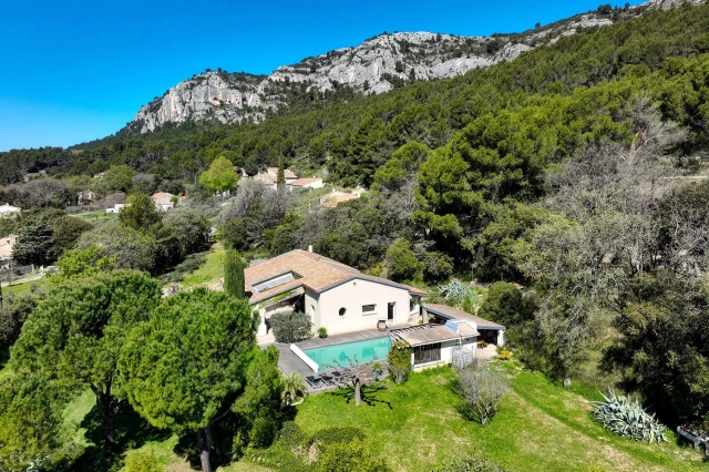 The Luberon / Vaucluse for sale for 1,100,000&euro; in Vaucluse, Provence-Alpes-Côte-d\'Azur