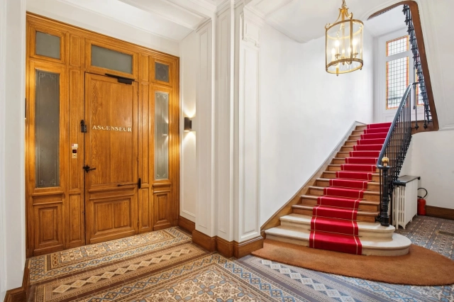 Golden Triangle - Trocadéro (8th - 16th) for sale for 5,700,000&euro; in Paris, Ile-de-France