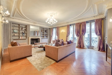 1 Bedroom(s) - 1 Bathroom(s) - 0 m² land for sale in Paris, Ile-de-France, France - FrenchPropertyPortal.com Golden Triangle - Trocadéro (8th - 16th) for sale for 1,942,000€ in Paris, Ile-de-France