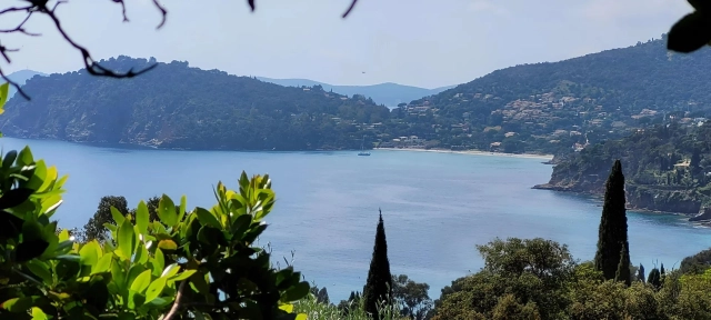 Provence Coast (Cassis to Cavalaire) for sale for 1,590,000&euro; in Var, Provence-Alpes-Côte-d\'Azur