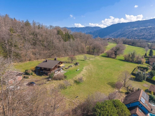 5 Bedroom(s) - 1 Bathroom(s) - 12,001m² land for sale in Haute-Savoie, Rhône-Alpes, France - FrenchPropertyPortal.com EVIAN / LAKE GENEVA for sale for 1,320,000€ in Haute-Savoie, Rhône-Alpes