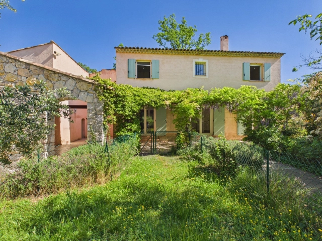 Var Countryside (Fayence, Lorgues, Cotignac) for sale for 840,000&euro; in Var, Provence-Alpes-Côte-d\'Azur