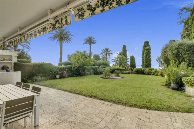 Cannes Area for sale for 1,995,000&euro; in Alpes-Maritimes, Provence-Alpes-Côte-d'Azur