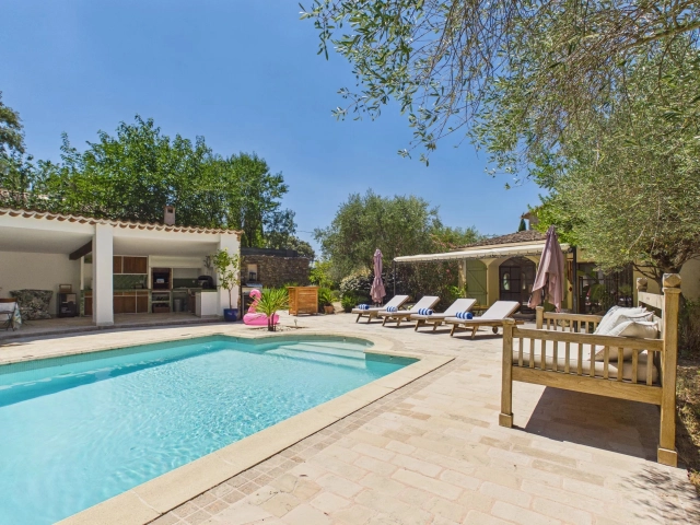 Var Countryside (Fayence, Lorgues, Cotignac) for sale for 899,000&euro; in Var, Provence-Alpes-Côte-d\'Azur