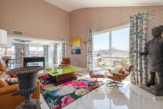 Marseille & Cote Bleu for sale for 1,144,000&euro; in Bouches-du-Rhône, Provence-Alpes-Côte-d'Azur