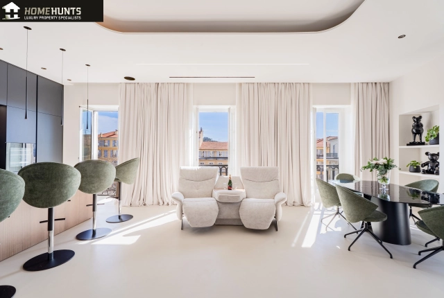 Nice Area for sale for 2,500,000&euro; in Alpes-Maritimes, Provence-Alpes-Côte-d'Azur
