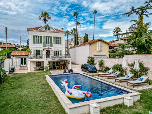 Antibes Area for sale for 809,000&euro; in Alpes-Maritimes, Provence-Alpes-Côte-d'Azur