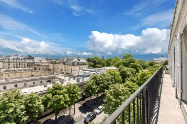 3 Bedroom(s) - 0 m² land for sale in Paris, Ile-de-France, France - FrenchPropertyPortal.com Golden Triangle - Trocadéro (8th - 16th) for sale for 6,200,000€ in Paris, Ile-de-France